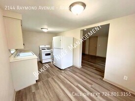2144 Raymond Ave in Latrobe, PA - Building Photo