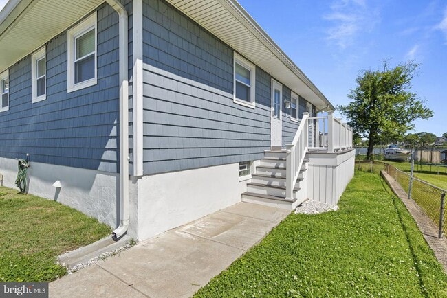 property at 7212 Bay Front Rd