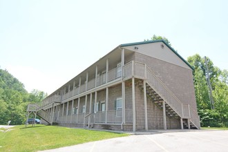 Townhomes & Flats at MSU in Morehead, KY - Building Photo - Building Photo