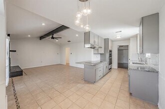 6225 Sunnybrook Dr in Watauga, TX - Building Photo - Building Photo