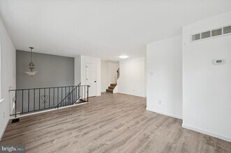 50 Silver Lake Terrace in Morton, PA - Building Photo - Building Photo