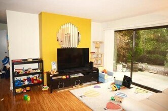 3635 Fremont Ave N in Seattle, WA - Building Photo - Building Photo