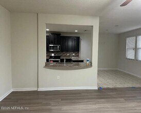 14020 Corrine Cir in Jacksonville, FL - Building Photo - Building Photo