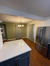 2625 Alanmede Rd in Louisville, KY - Building Photo - Building Photo