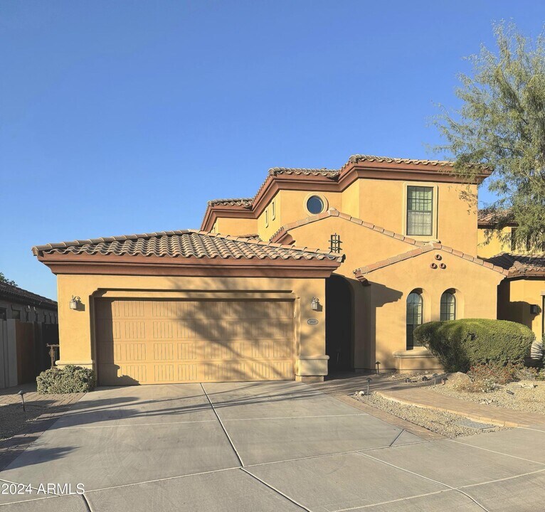 9810 E S Bend Dr in Scottsdale, AZ - Building Photo