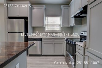 28155 7th Ave in Daphne, AL - Building Photo - Building Photo