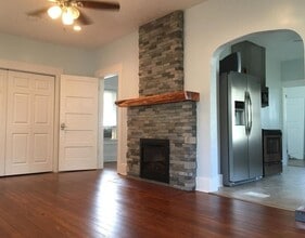 601 Clinton Ave, Unit 601 in Morgantown, WV - Foto de edificio - Building Photo