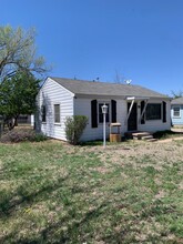 103 N Western St in Amarillo, TX - Building Photo - Building Photo