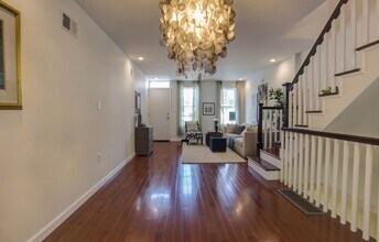 1510 Montrose St in Philadelphia, PA - Building Photo - Building Photo