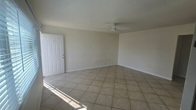 424-426 Delaware St in Imperial Beach, CA - Building Photo - Building Photo