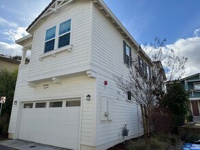 602 Chives Way in Walnut Creek, CA - Building Photo - Building Photo