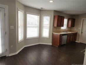 2148 Yellowbrick Rd in Fayetteville, NC - Building Photo - Building Photo