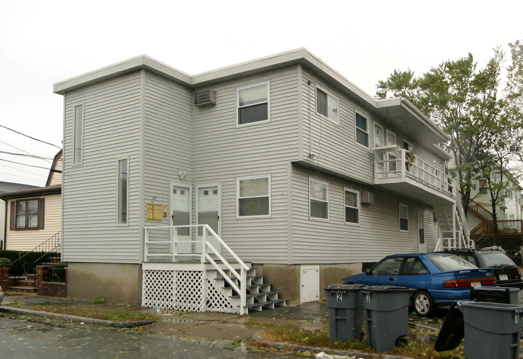 69 Calumet St in Revere, MA - Building Photo