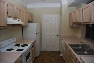 11540 Villa Grand-Unit -1212 in Ft. Myers, FL - Building Photo - Building Photo