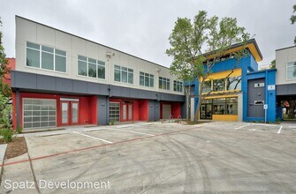 13130 Pond Springs Rd in Austin, TX - Building Photo - Building Photo