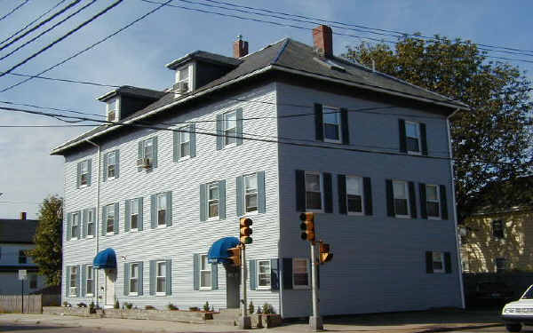 141-145 Pearl St in Malden, MA - Building Photo - Building Photo