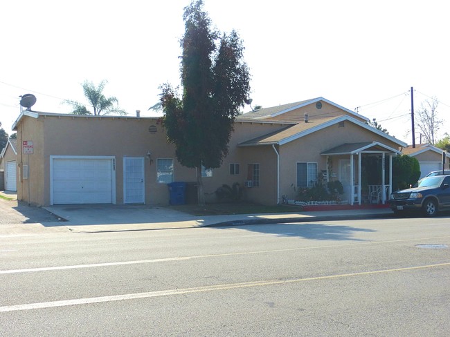 10910 Ramona Blvd in El Monte, CA - Building Photo - Building Photo