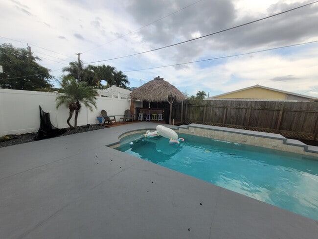 property at 516 NW 54th St