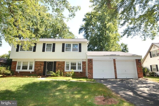 property at 4319 Pergate Ln