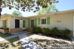 922 Sumner Dr in San Antonio, TX - Building Photo - Building Photo