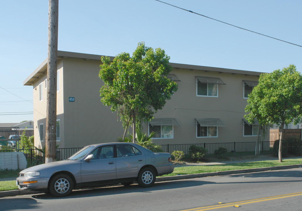 450 Lewis Rd in San Jose, CA - Foto de edificio