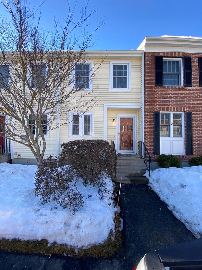 property at 533 Fox Hollow Way