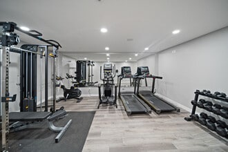 West Garneau - Westrich Group of Properties in Edmonton, AB - Building Photo - Building Photo