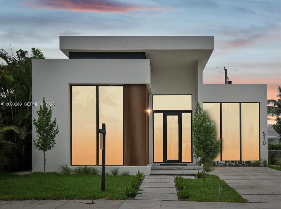 510 NW 50th St in Miami, FL - Building Photo