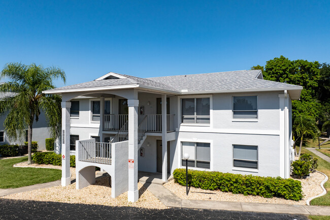 Parkway Village Condominiums