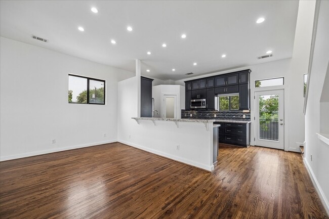 property at 2510 Genesee St