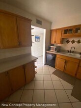 1341 E Fort Lowell Rd in Tucson, AZ - Building Photo - Building Photo