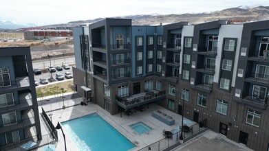 Sorella in Herriman, UT - Foto de edificio - Building Photo