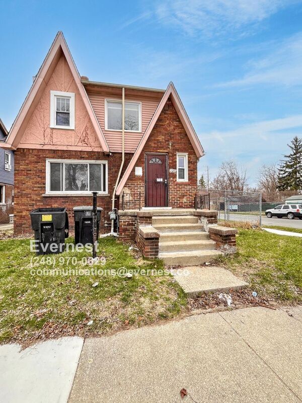 property at 15395 Ardmore St
