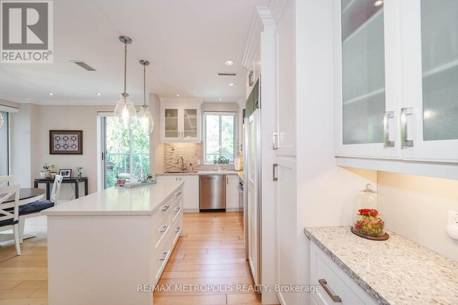 property at 1 Watergarden Way