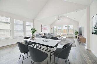 646 Briar Dr in Lavon, TX - Building Photo - Building Photo