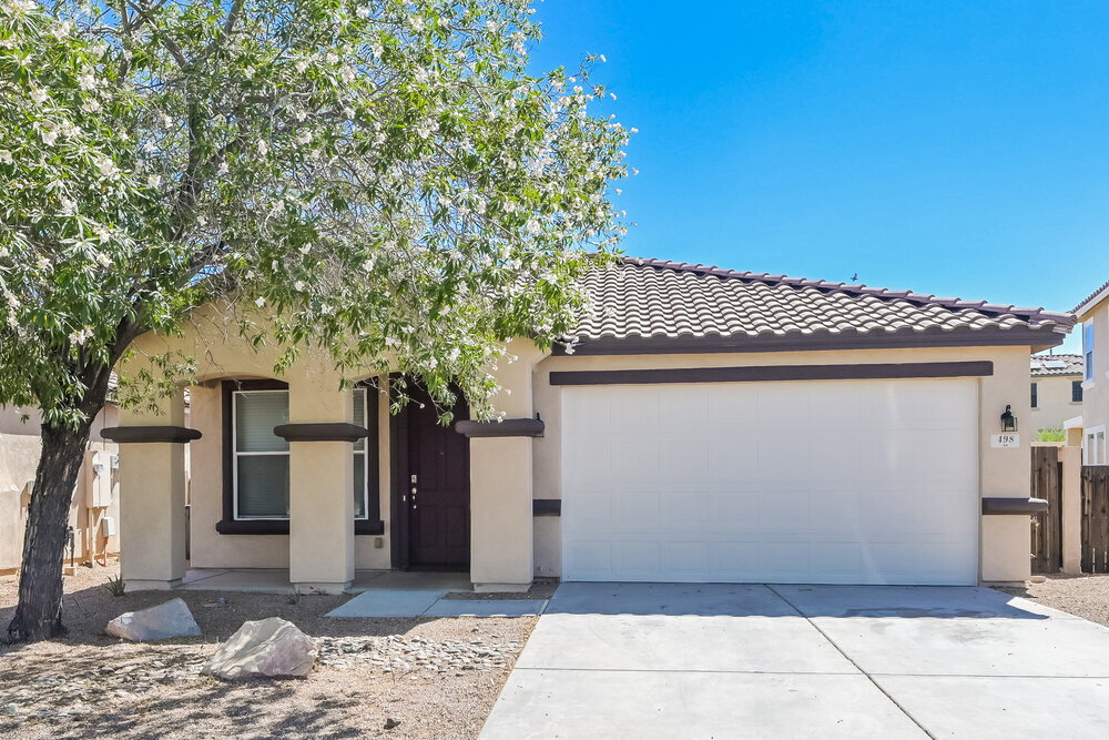 498 W Vuelta Friso in Sahuarita, AZ - Building Photo