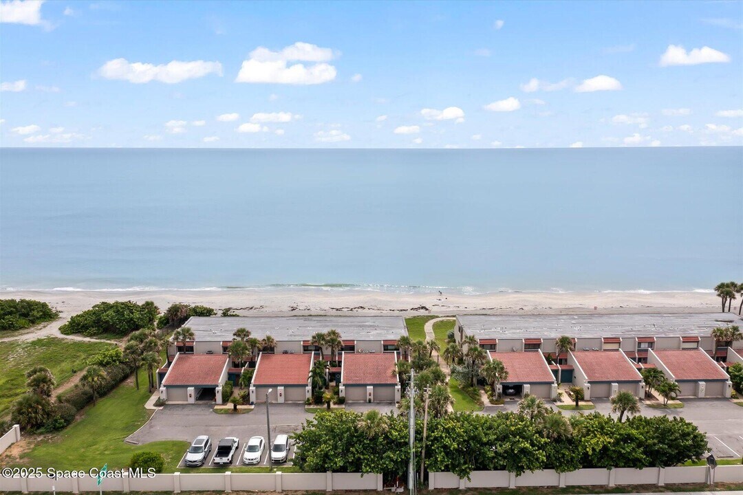 109 Jimmy Buffett Mem Hwy in Satellite Beach, FL - Building Photo