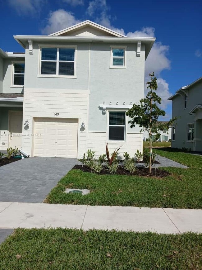 property at 519 Rivergrass St