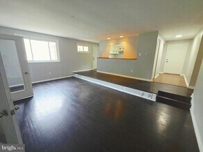 4005 Blackpool Rd in Rockville, MD - Building Photo - Building Photo