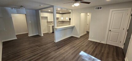 2021 Costa Mesa Dr in Dallas, TX - Building Photo - Building Photo