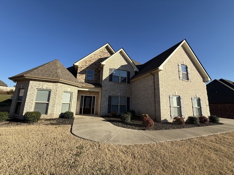 1124 Watercress Ct in Murfreesboro, TN - Foto de edificio