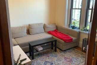 174 Saint Alphonsus St, Unit 2 in Boston, MA - Foto de edificio - Building Photo