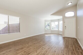 16766 W Taylor St in Goodyear, AZ - Building Photo - Building Photo