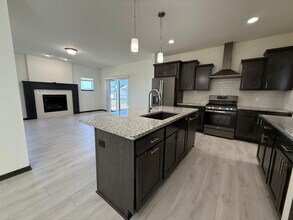 4825 Suelo Rd in Fitchburg, WI - Building Photo - Building Photo