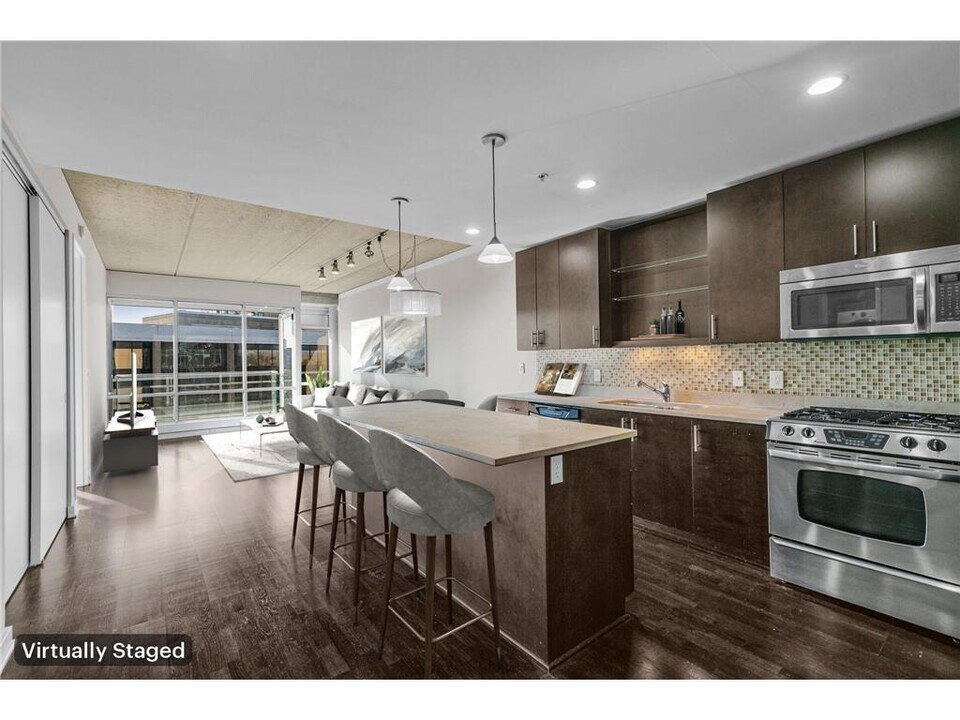 45 University Ave SE-Unit -512 in Minneapolis, MN - Building Photo