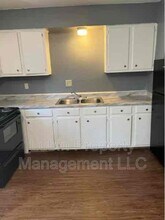 2883 Coach Dr in Memphis, TN - Building Photo - Building Photo