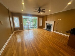 6229 N Richmond St in Chicago, IL - Foto de edificio - Building Photo