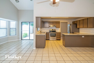 3955 Distant Moon Ct in Jacksonville, FL - Building Photo - Building Photo