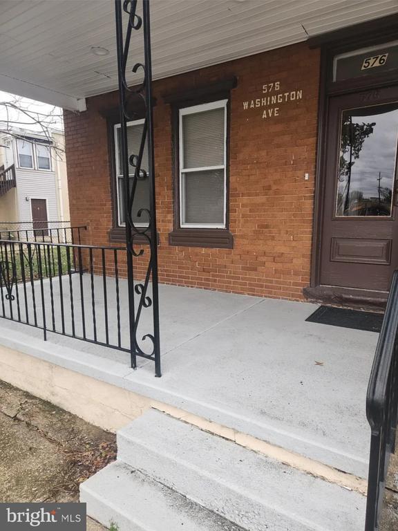 576 Washington Ave in Burlington, NJ - Building Photo - Building Photo