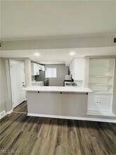 21045 Southbend Cir in Rocky River, OH - Building Photo - Building Photo